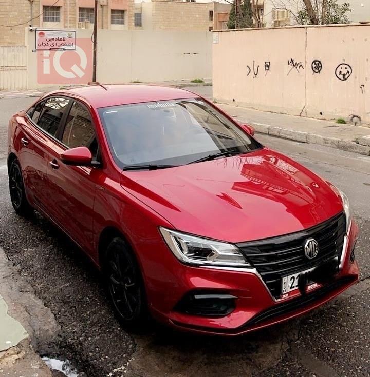 ئێم جی 5